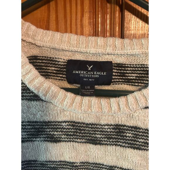 American Eagle Outfitters men’s striped crewneck sweater size large - Picture 3 of 5